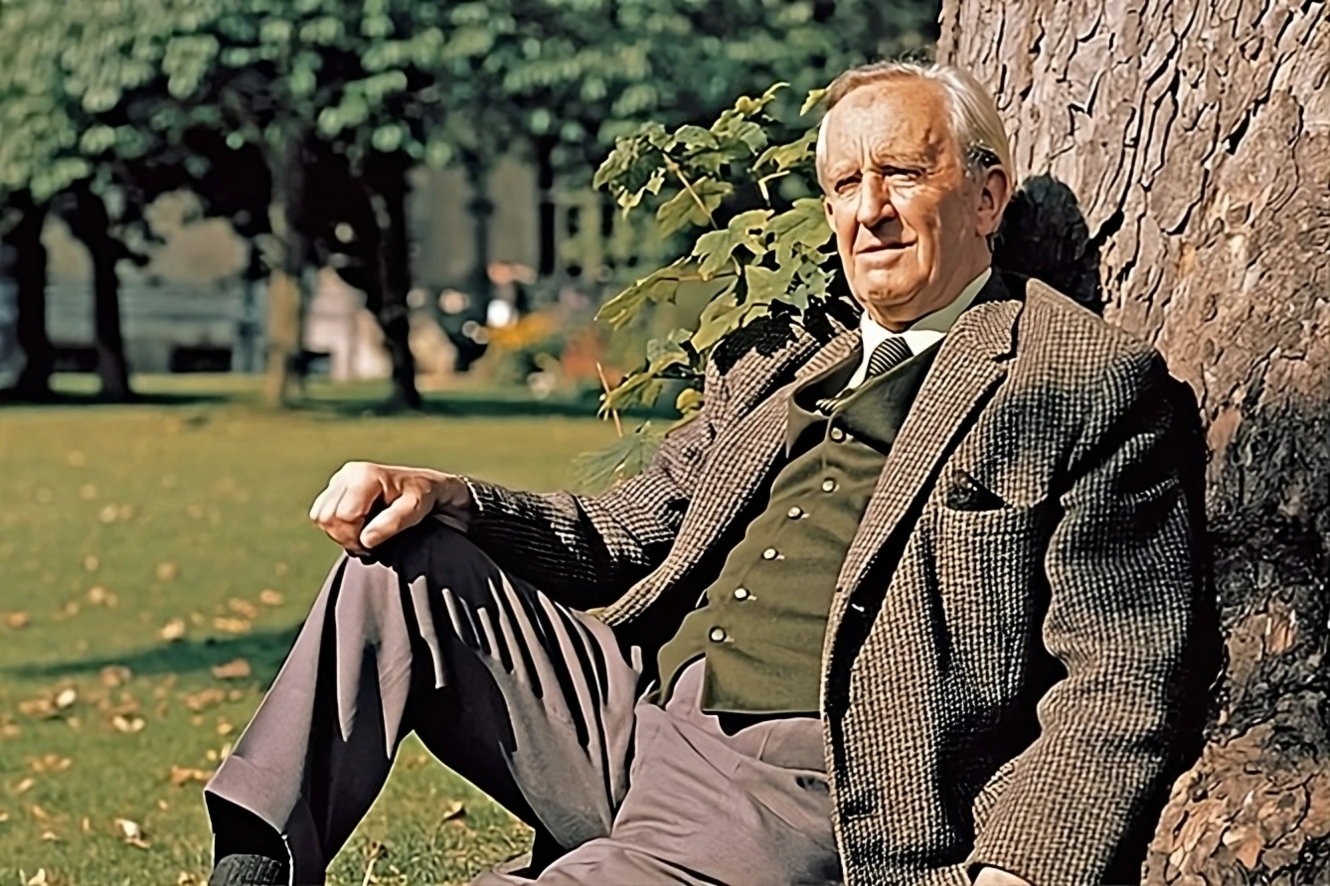 image J.R.R Tolkien